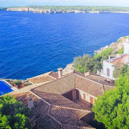Ses Penyes Rotges Cala d'Or (Mallorca)